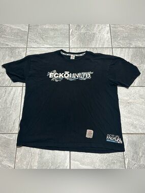 Vintage Y2K Ecko Unltd Distressed Actual Factual 1972 Tee Men’s 2XL